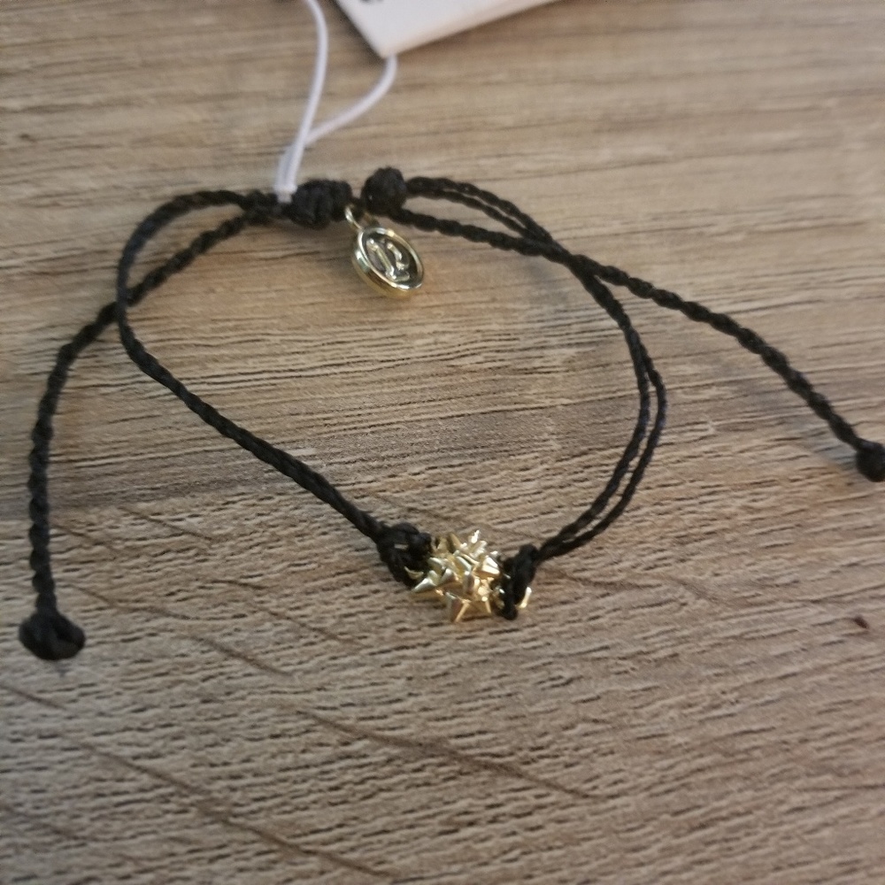 Pura Vida Gold Bow Bracelet